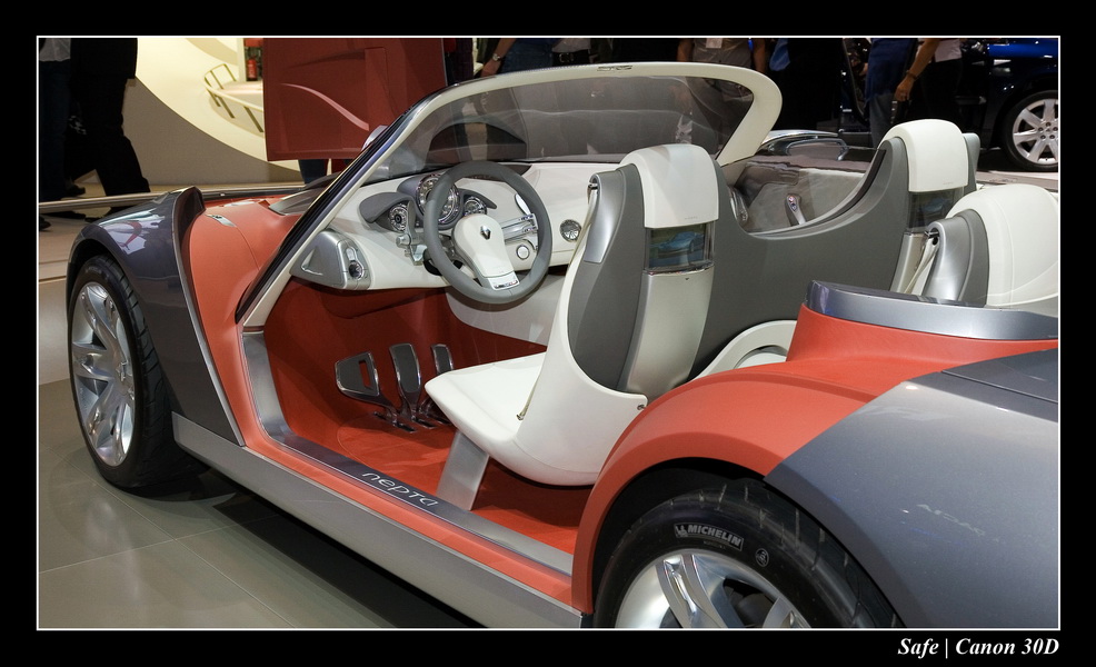 Oct 06 - Mondial Auto Paris - 056